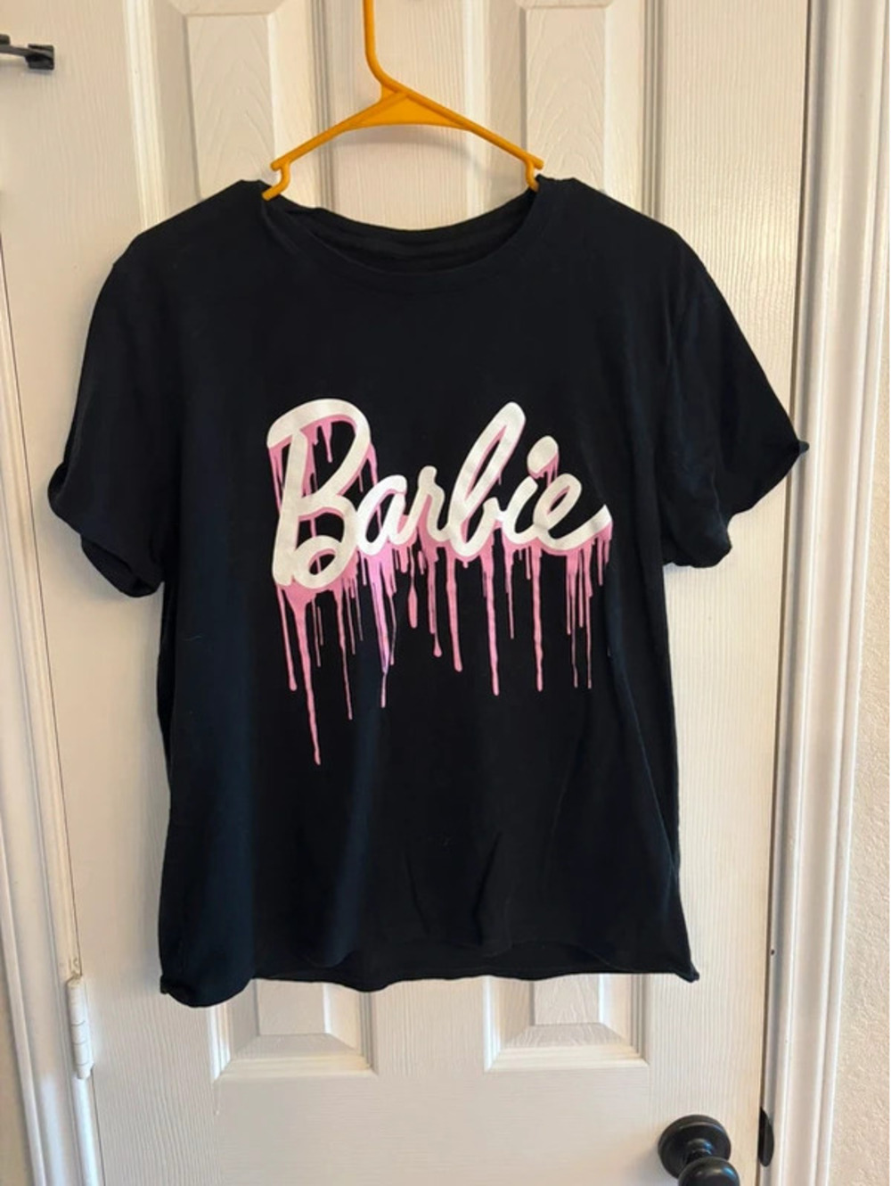 Black Barbie Drip Logo T-Shirt Large 100% Cotton